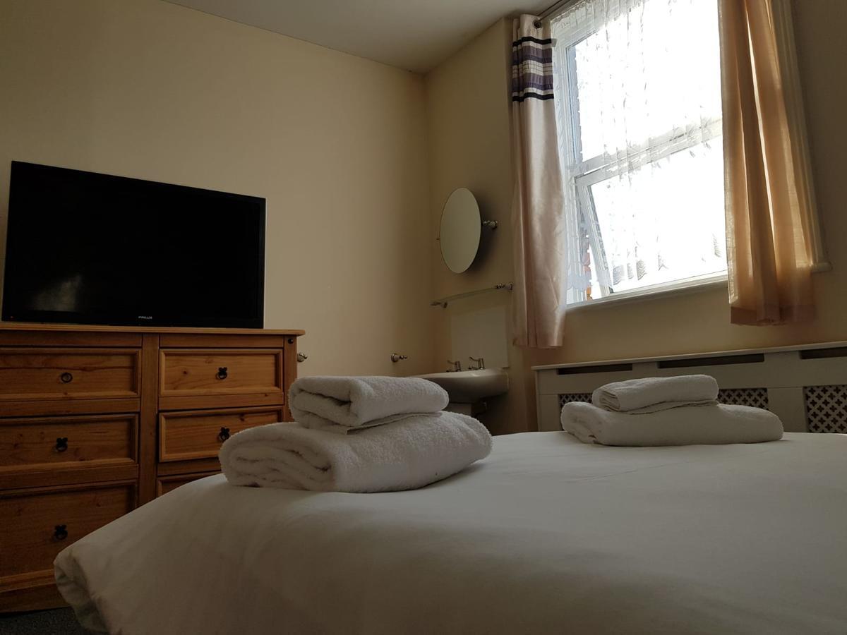 Finedon Lodge Wellingborough Bagian luar foto