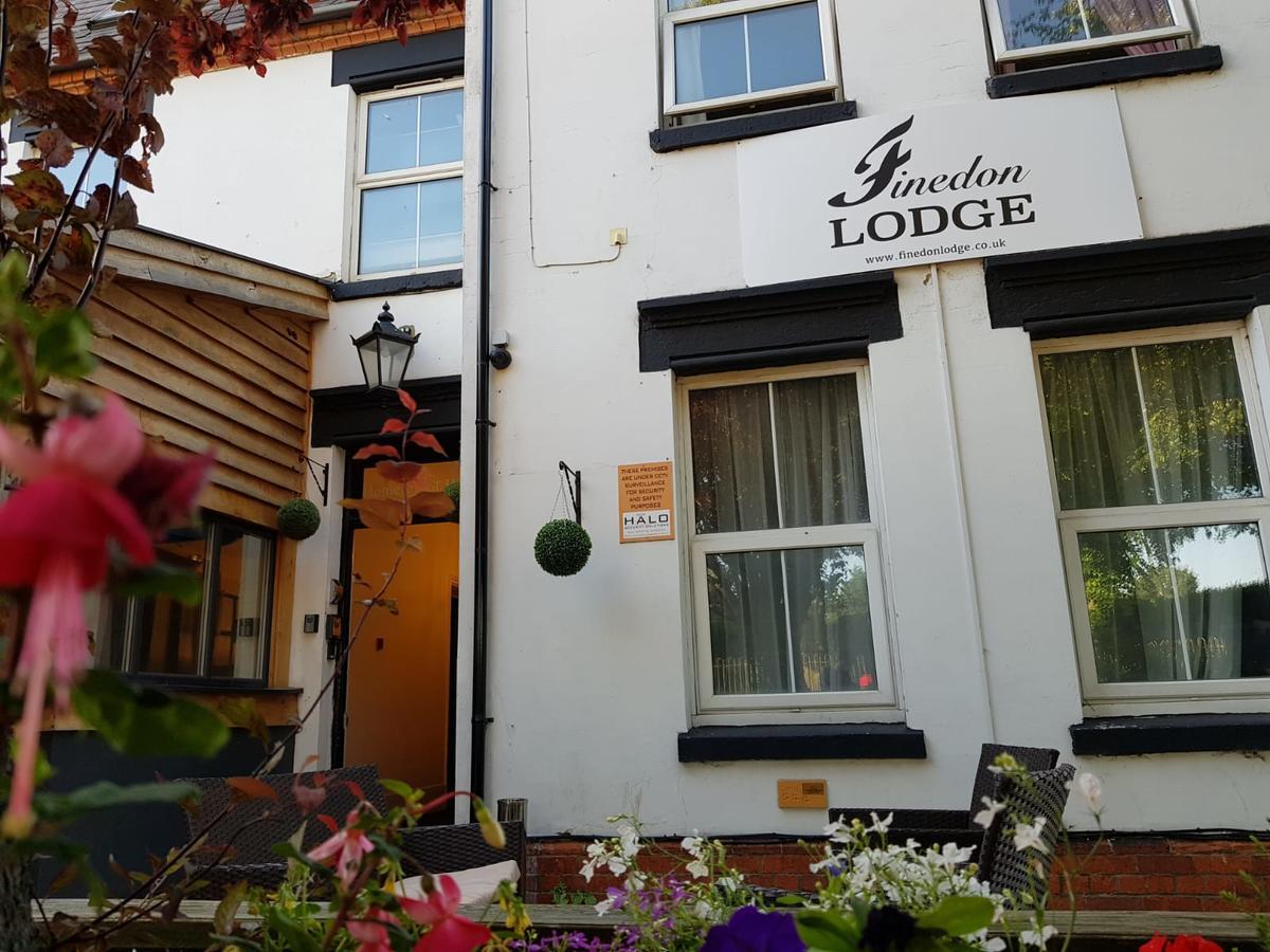 Finedon Lodge Wellingborough Bagian luar foto